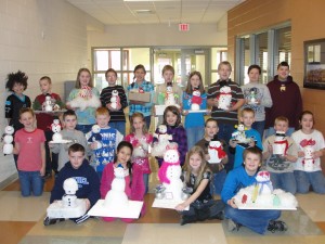 Bethel Elementary Fourth Graders Construct Snowmen